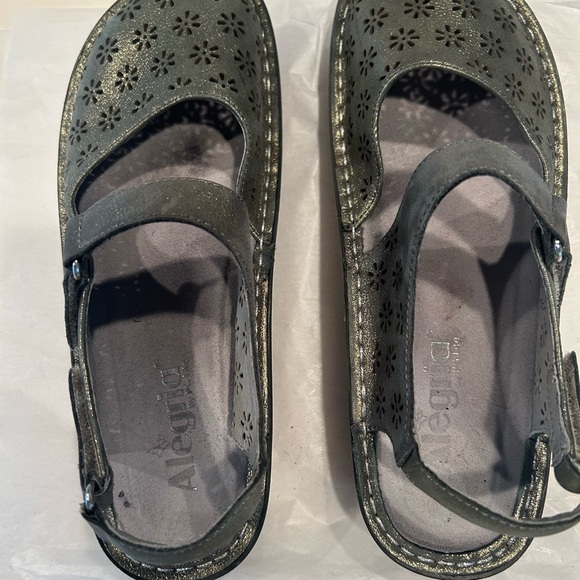 Alegria size 38 shoe, equal to 7.5 US - Picture 1 of 11